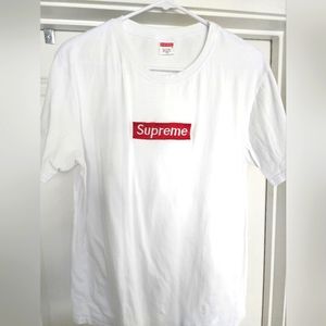 Supreme White T shirt